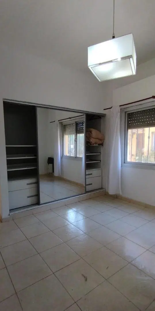 Departamento en alquiler Villa Morra Pilar 3
