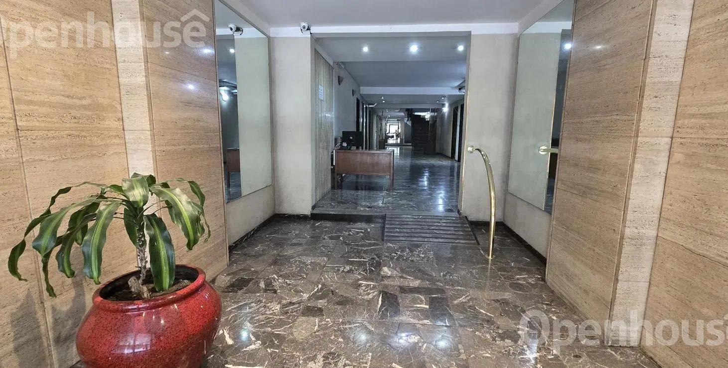 VENTA DEPARTAMENTO 4 AMBIENTES VISTA PANORAMICA PRIMERA JUNTA APTO CREDITO! 4
