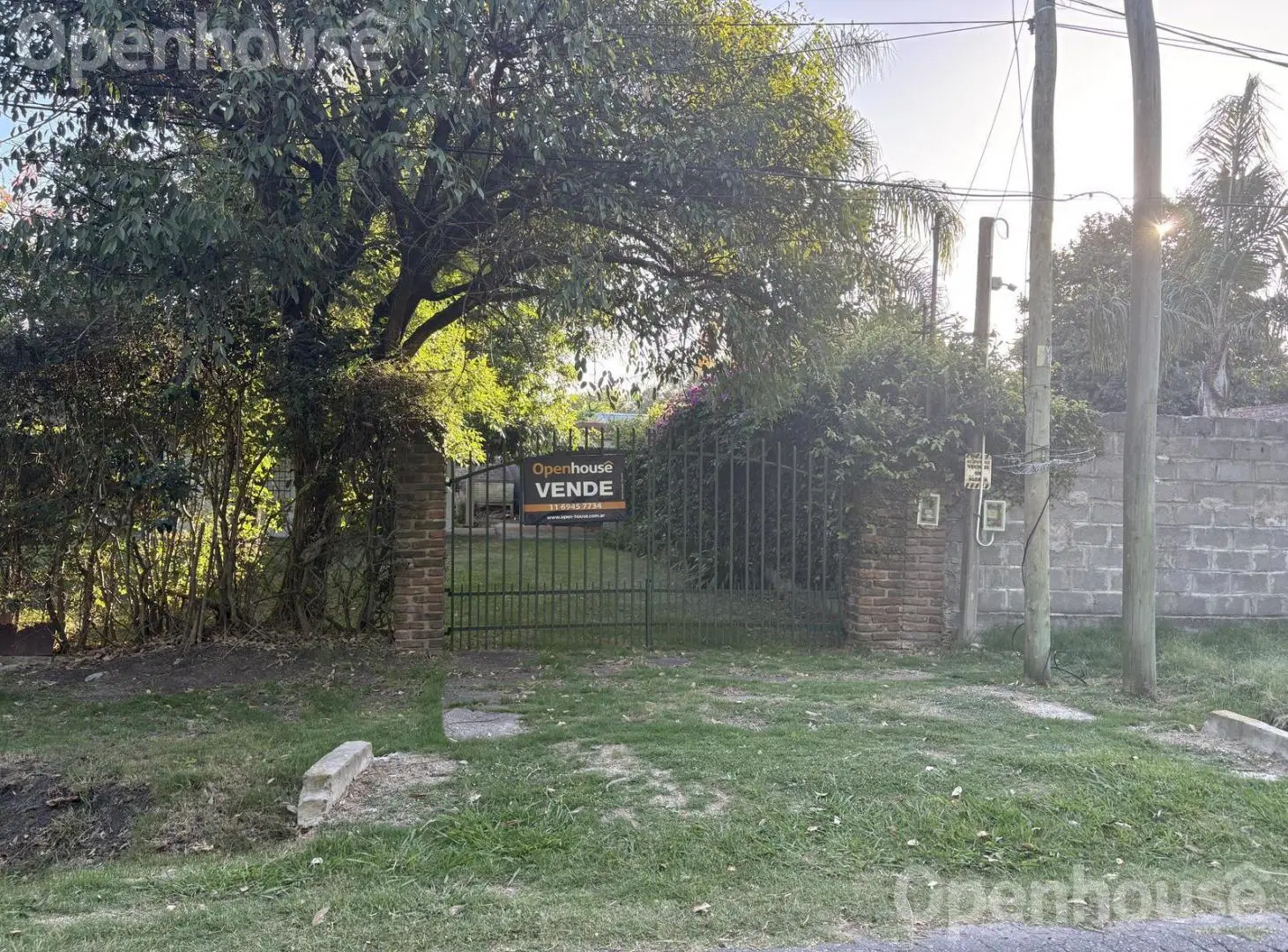 VENTA - CASA CON HERMOSO PARQUE-BARRIO PELLEGRINI II -VILLA ROSA-PILAR 5