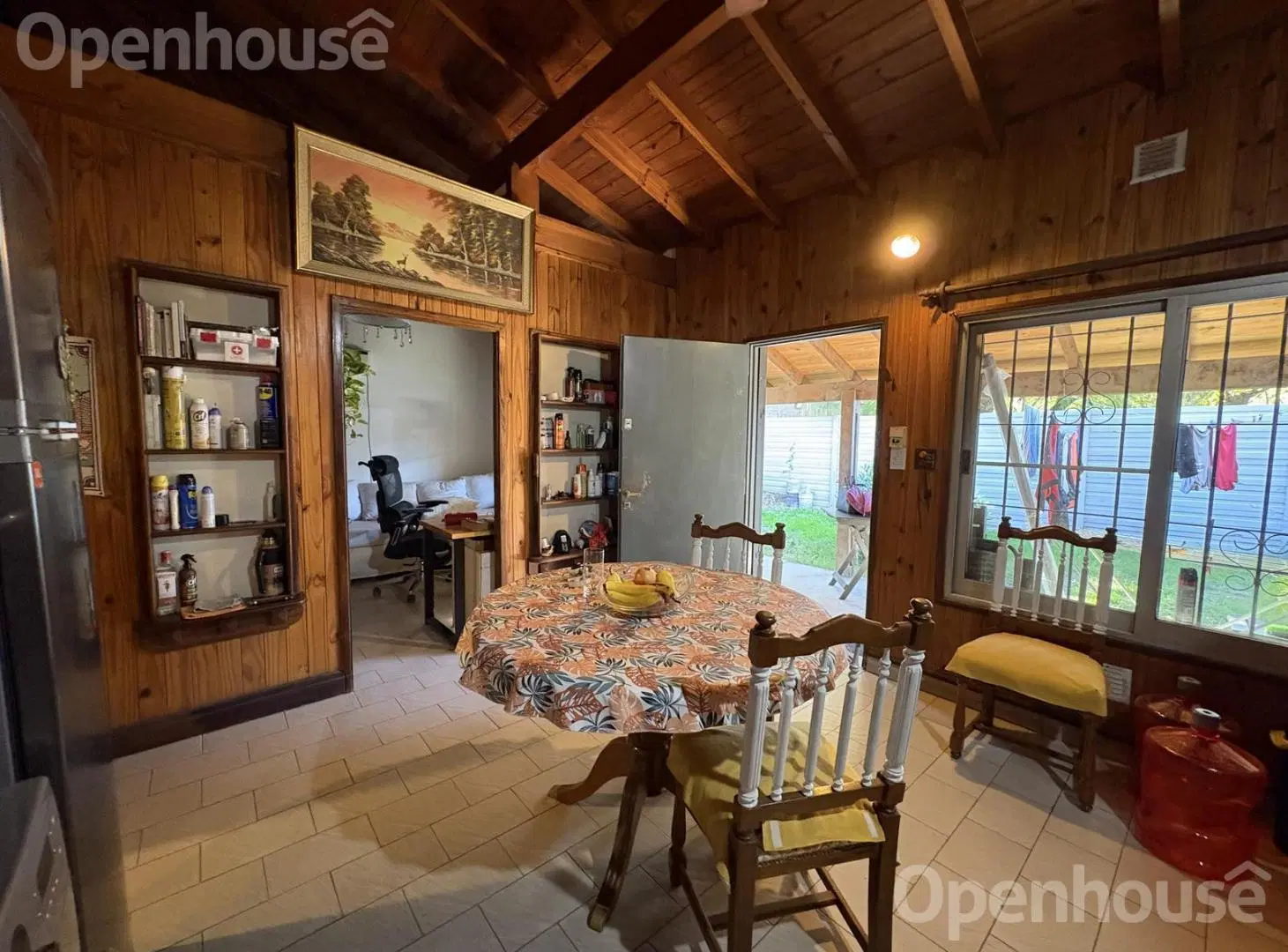 VENTA-CASA EN CENTRO DE DERQUI- EXCELENTE UBICACION 3