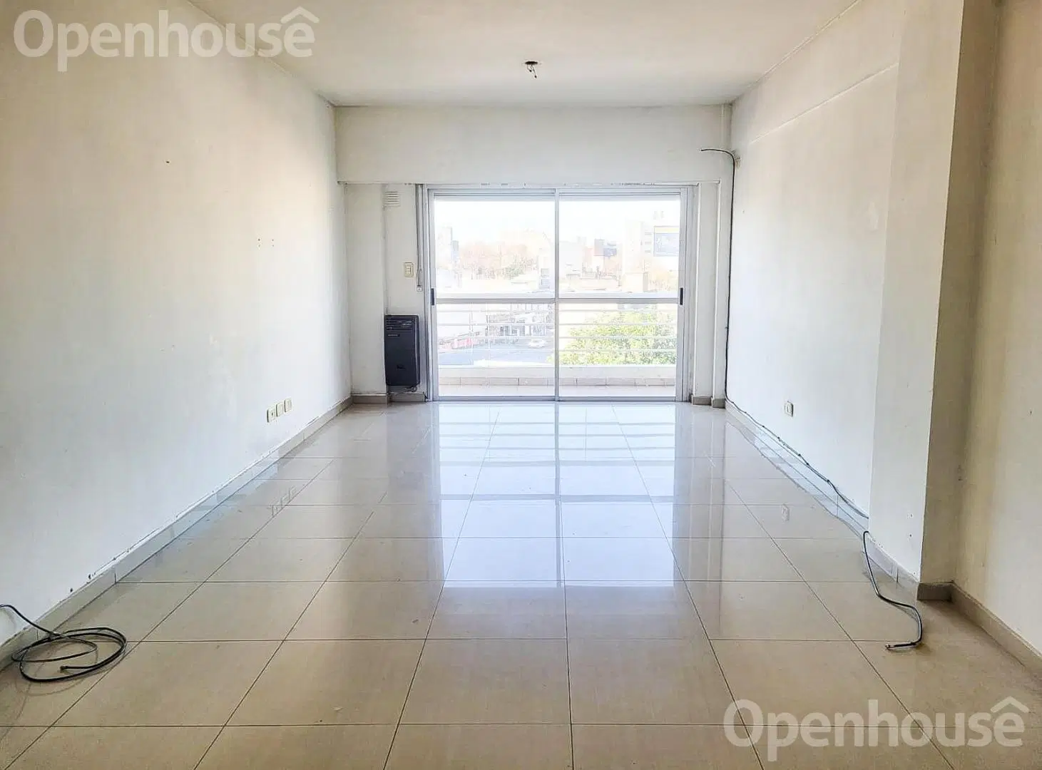 ALQUILER MONOAMBIENTE CON BALCON - FLORESTA 4