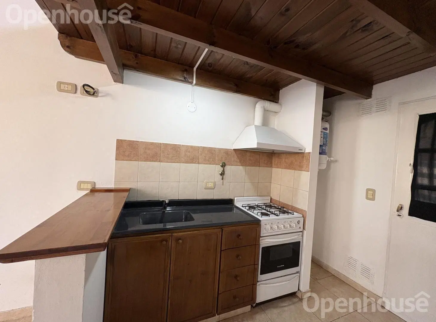 ALQUILER -DUPLEX 2 AMBIENTES CON PARQUE  EN PILAR CENTRO. 4