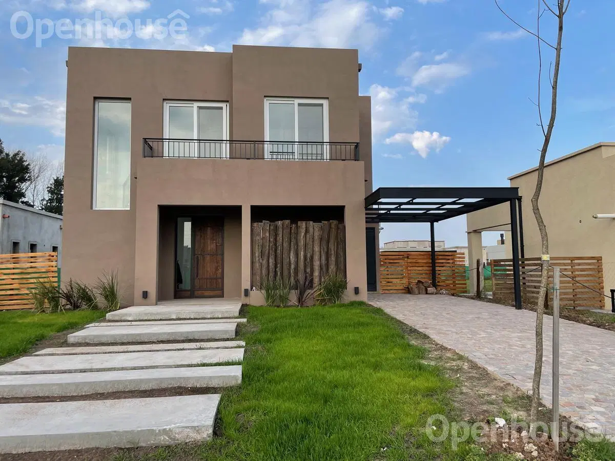 VENTA CASA EN SAN PABLO CON PISCINA! 3