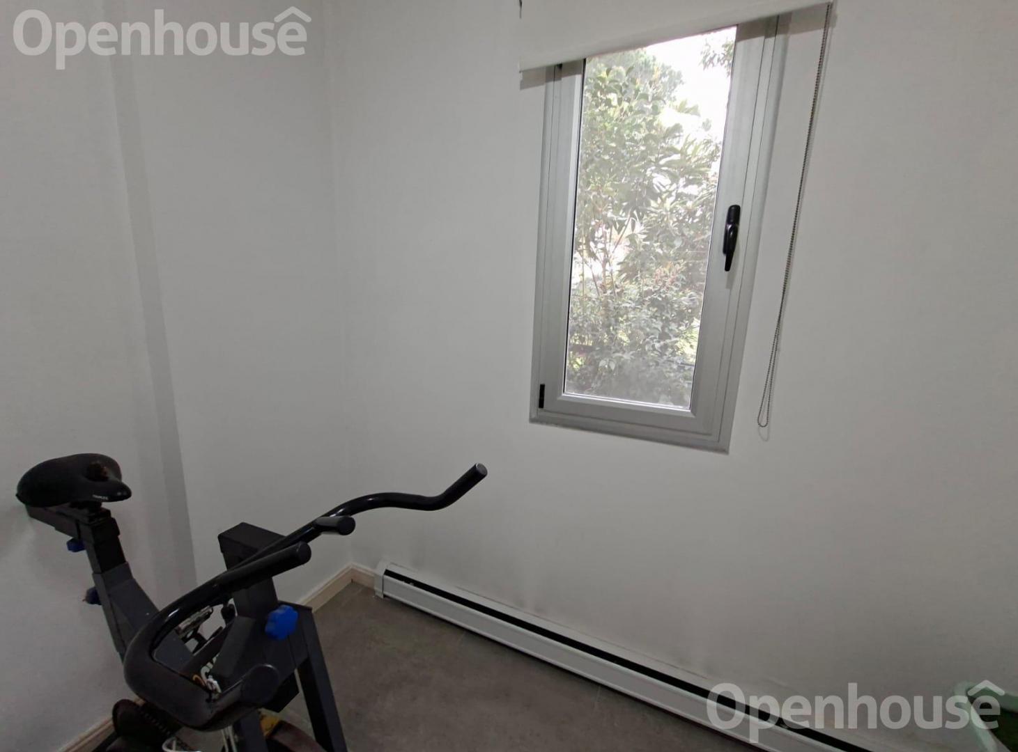 Foto de Venta Casa La Martinica- Pilar- en 2 plantas- Galería- Jardín y Cochera., imagen 5
