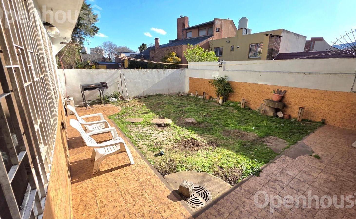 Foto de Venta casa 7 ambientes cochera, parque y terraza en Villa Martelli, imagen 5