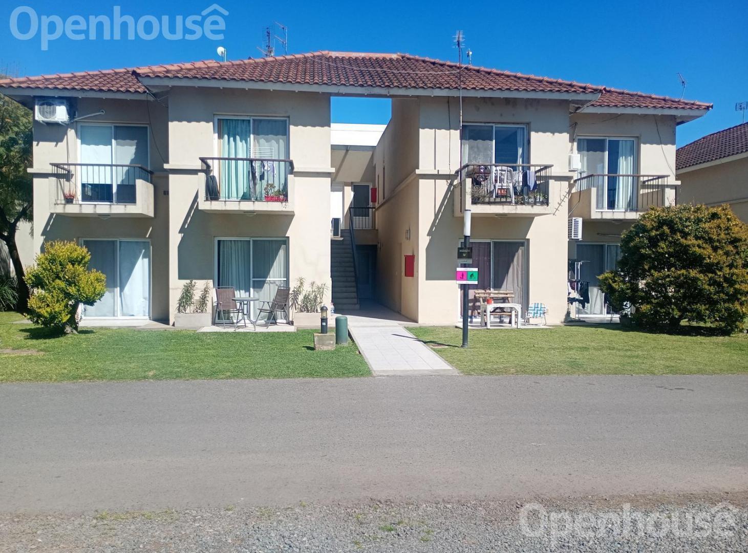 Foto de VENTA - Depto 1 amb y medio (altillo) - B° La Candela, imagen 2