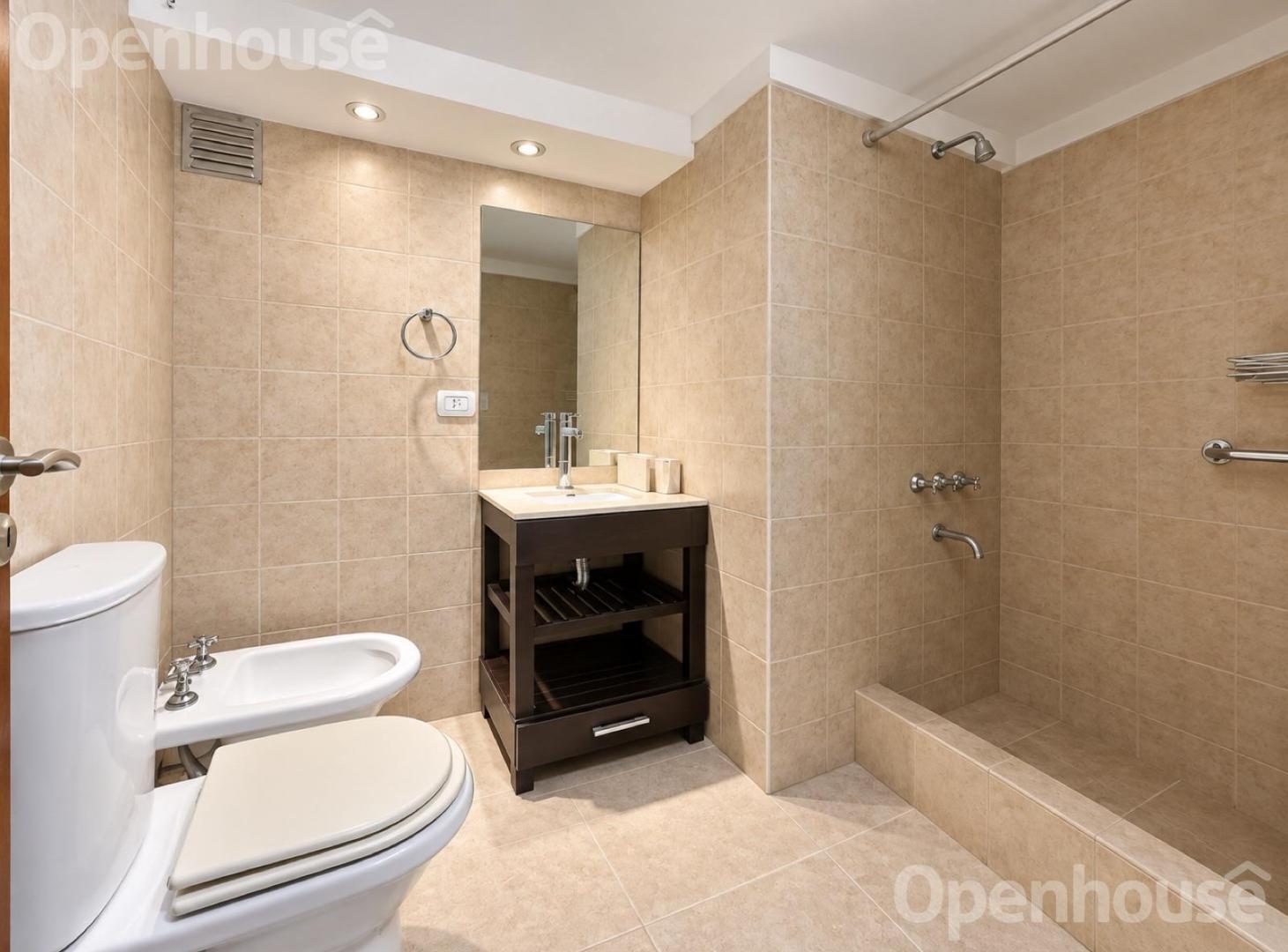 Foto de Loft al Frente en Venta en Devoto, imagen 1