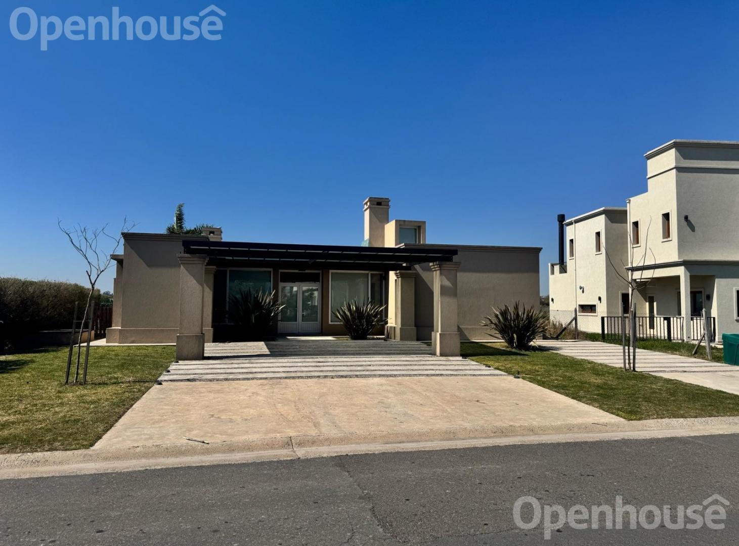 Foto de Venta Casa en Barrio San Sebastian Area 5, desarrollada en una planta., imagen 1