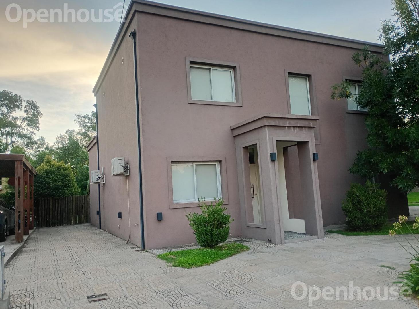 Foto de Excelente casa en venta en Barrio Privado La Cuesta, imagen 1