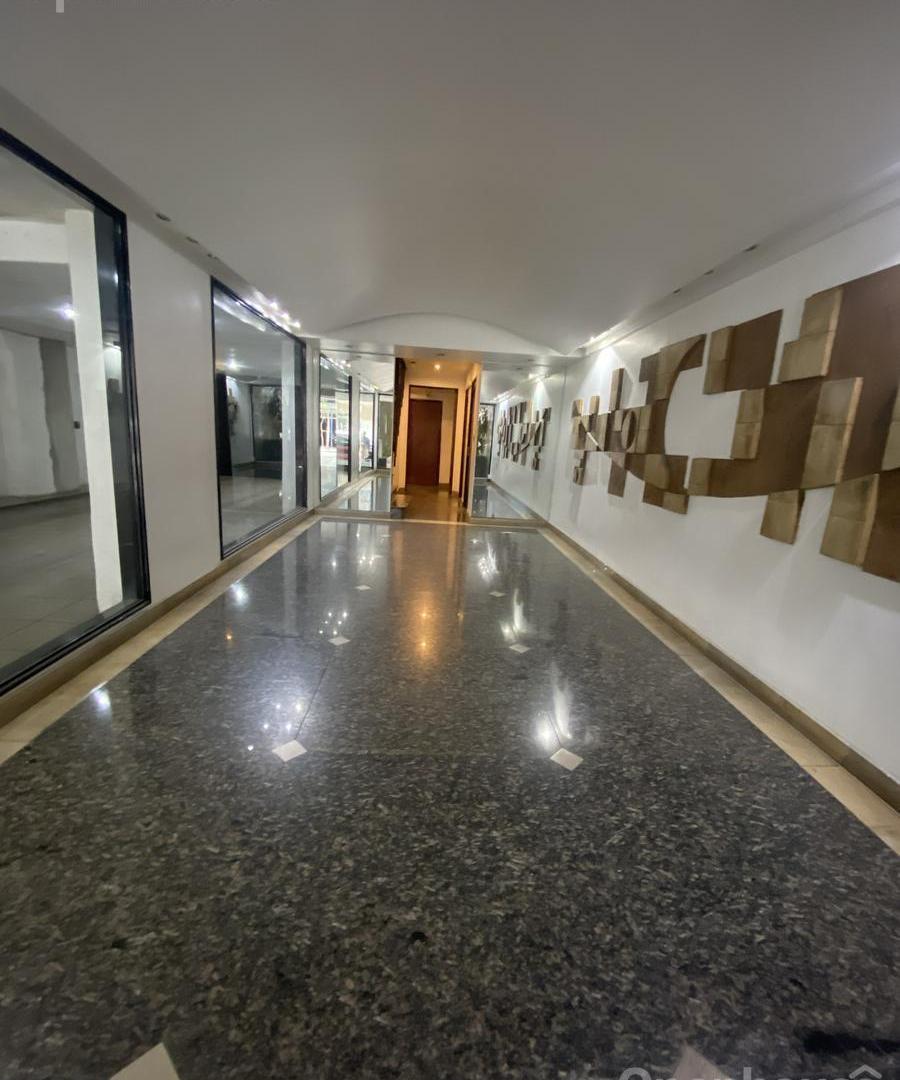 Foto de Venta Departamento 3 Ambientes en Belgrano con Dependencia de servicio, imagen 4