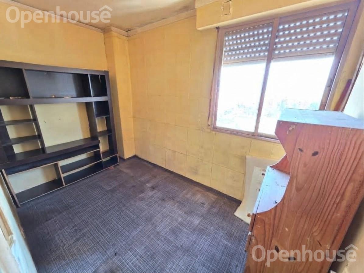 Foto de ¡OPORTUNIDAD! - A REFACCIONAR - VENTA DEPARTAMENTO TRES AMBIENTES EN, imagen 4