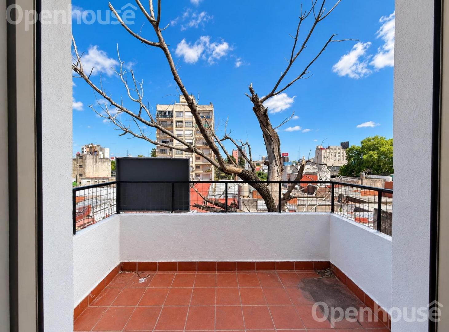 Foto de Departamento en Venta en el centro de Liniers, imagen 1