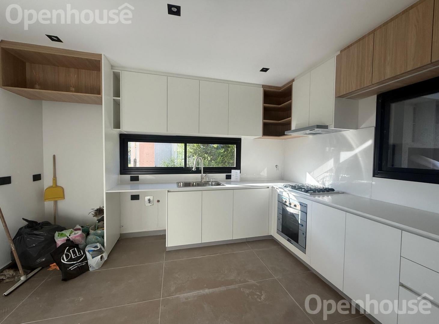 Foto de IMPECABLE Casa DE 6 AMBIENTES en BARRIO SAN PABLO! POSIBILIDAD DE, imagen 5