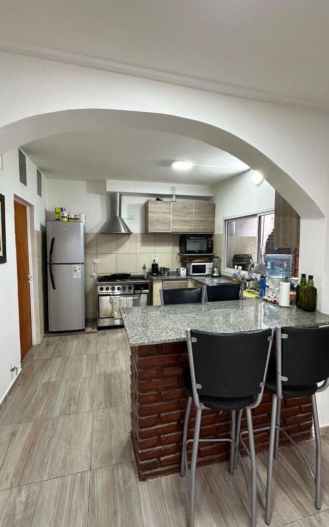Foto de Casa única de pasillo de 2 dormitorios, imagen 2