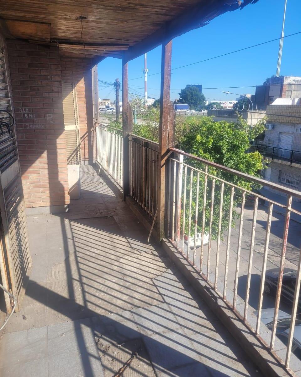 T/casa 250 m² 4 Amb + Dep Gje 5