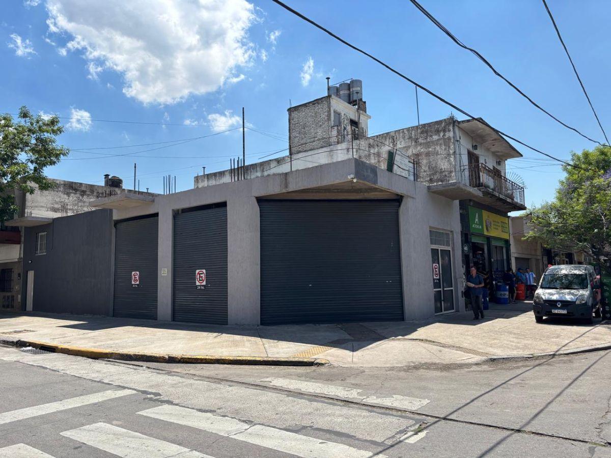 Local de 178m2 en esquina Nuevo