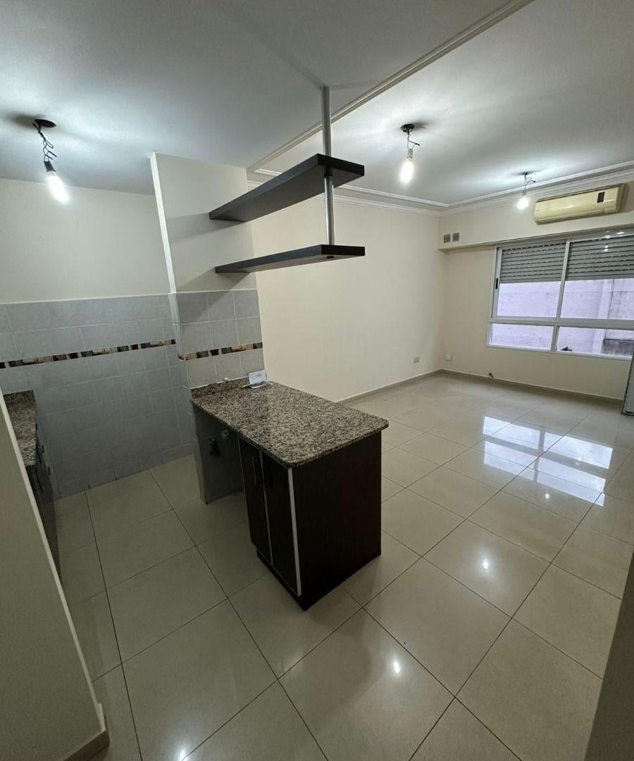 Hermoso 2 Ambientes Balcon Lateral