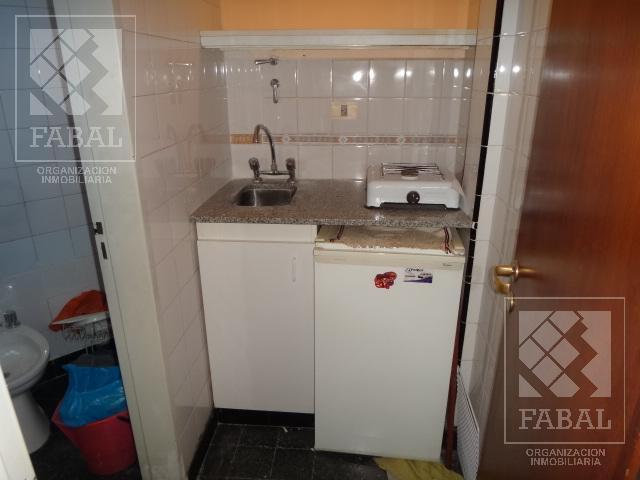 Foto de Oficina venta Centro Neuquén, imagen 3