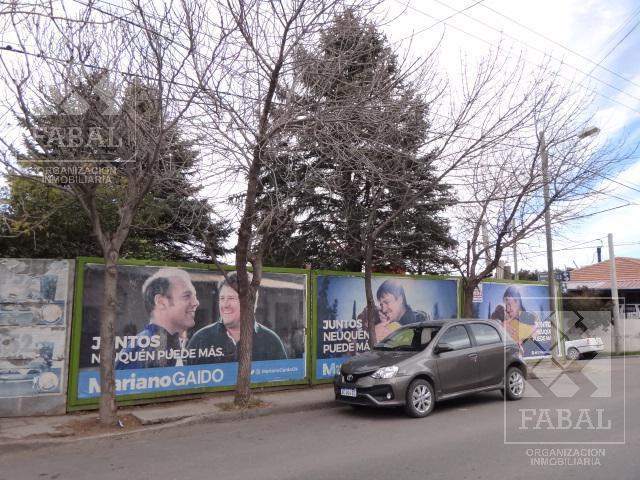 Terreno Venta Santa Genoveva de 400 m2 (18 x 22) apto desarrollo inmobiliario, en esquina