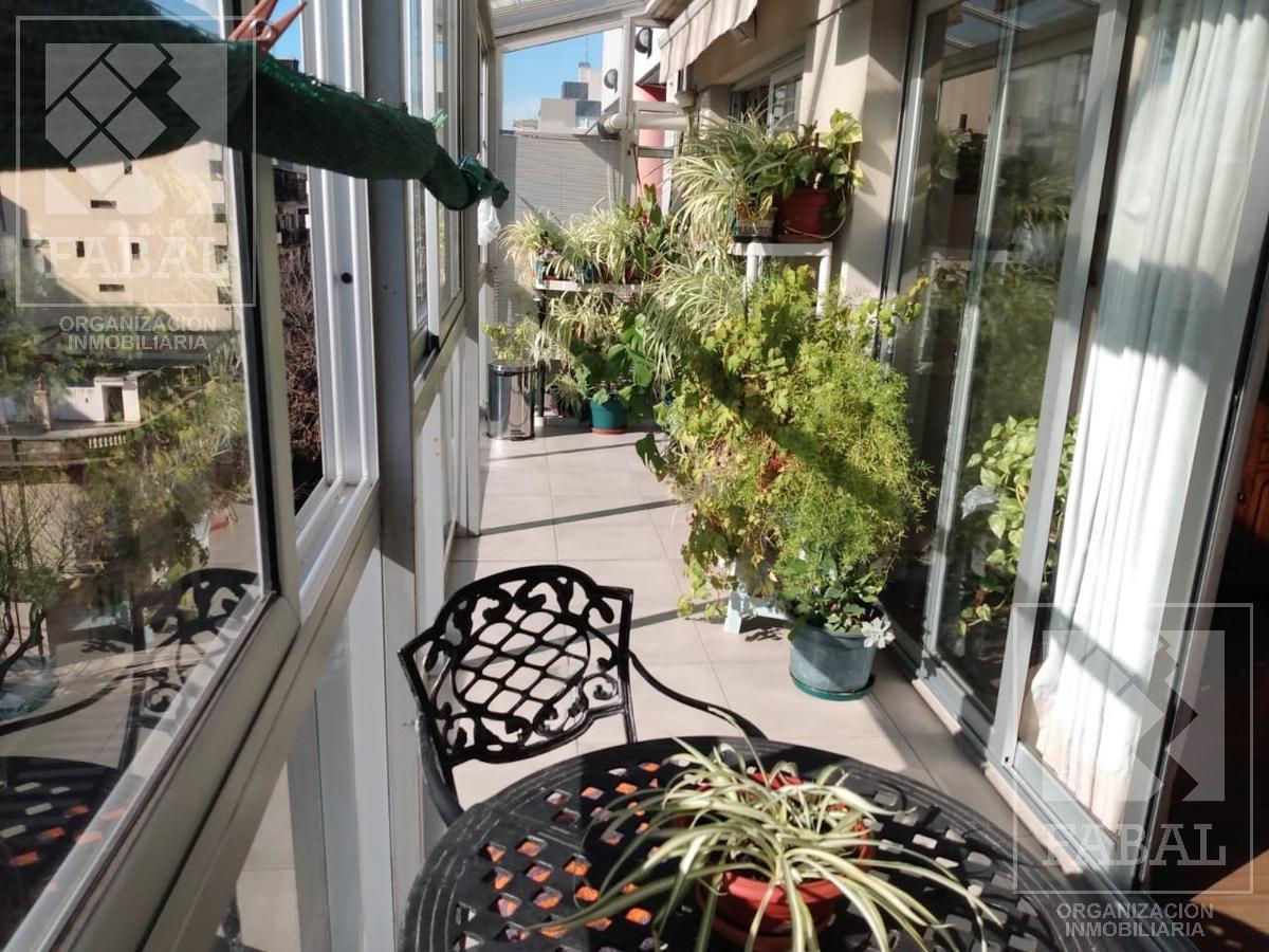 Departamento Venta Belgrano, 3 Dorm., 2 Baños, Balcón, Sum con Parrilla y 2 Cocheras 1
