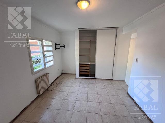 Casa Venta Manzanar Cipolletti, 3 Dorm., 3 Baños, Quincho - Garaje y Jardín con Pileta 4