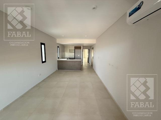 Departamento alquiler zona Tenis Club, 1 dormitorio, 2 baños, 2 balcones y quincho con parrilla 4