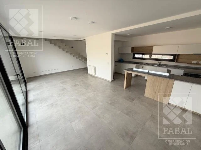 Casa alquiler Ayres del Limay, 3 dormitorios (suite), 3 baños, jardín, parrilla y cochera 5