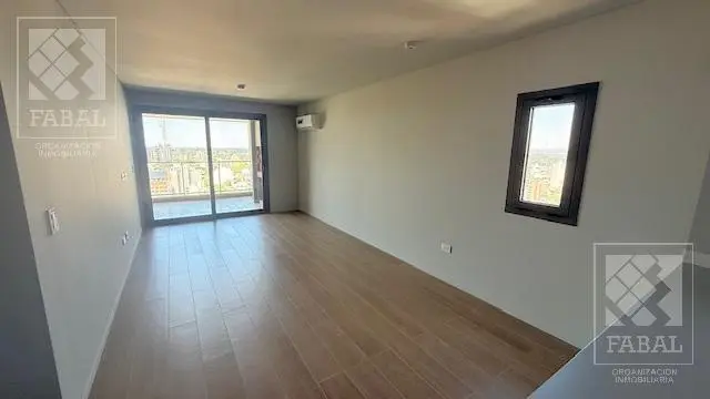 Departamento alquiler centro, 2 dormitorio, 2 baños y cochera; edificio con amenities 4