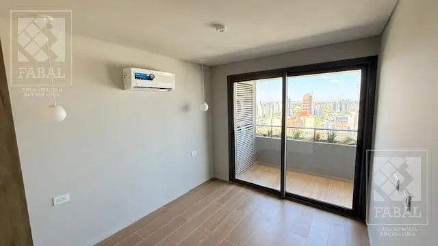 Departamento alquiler centro, 2 dormitorio, 2 baños y cochera; edificio con amenities 5