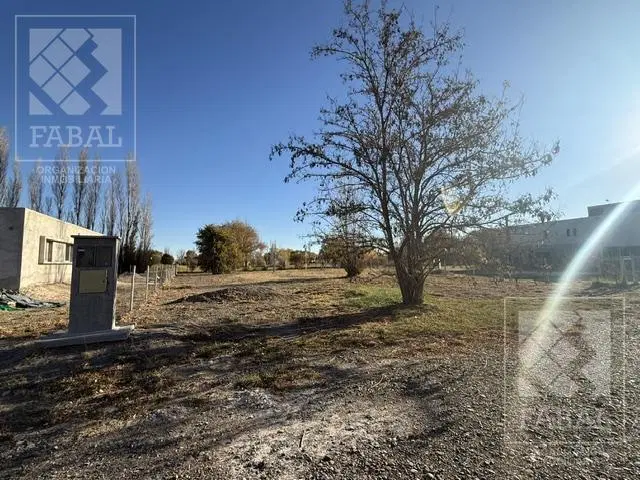Terreno venta El Viejo Roble, 948 m2 con increíble vista a cancha de golf 3