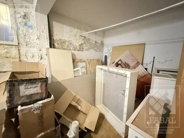 Local alquiler centro, 160 m2 con kitchenete y baño 3