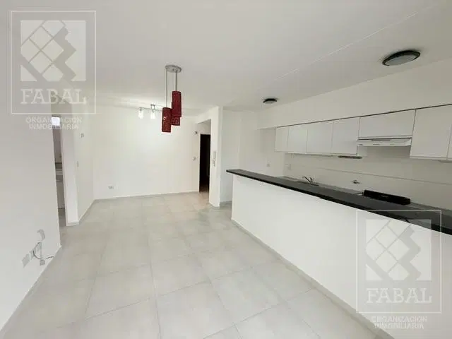 Departamento venta o alquiler Santa Genovava, 1 dormitorio, baño y amplio balcón 4