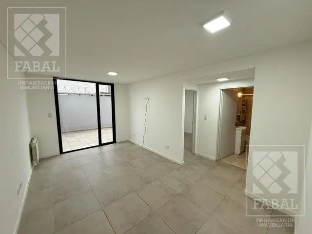 Departamento alquiler centro, 1 dormitorio, baño y patio de 26 m2 3