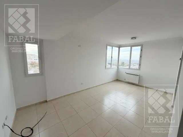 Departamento alquiler Santa Genoveva, 1 dormitorio y baño 3