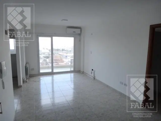 Departamento alquiler Centro, 1 dormitorio, balcón y cochera 1