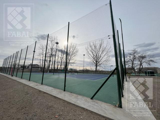 Foto de Terreno Venta Los Canales de Plottier con cancha de golf, tenis, fútbol, imagen 5