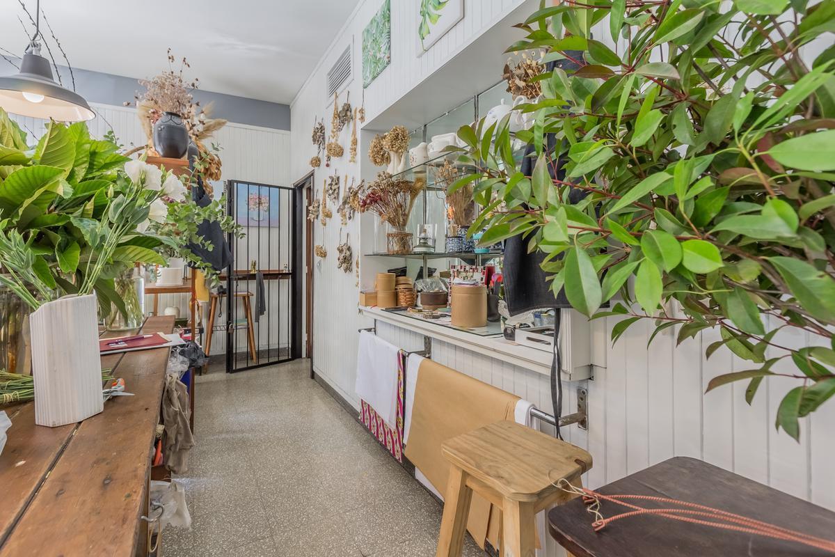 Foto de Local - San Telmo - Local a la calle con subsuelo 183,82 m2 totales., imagen 2