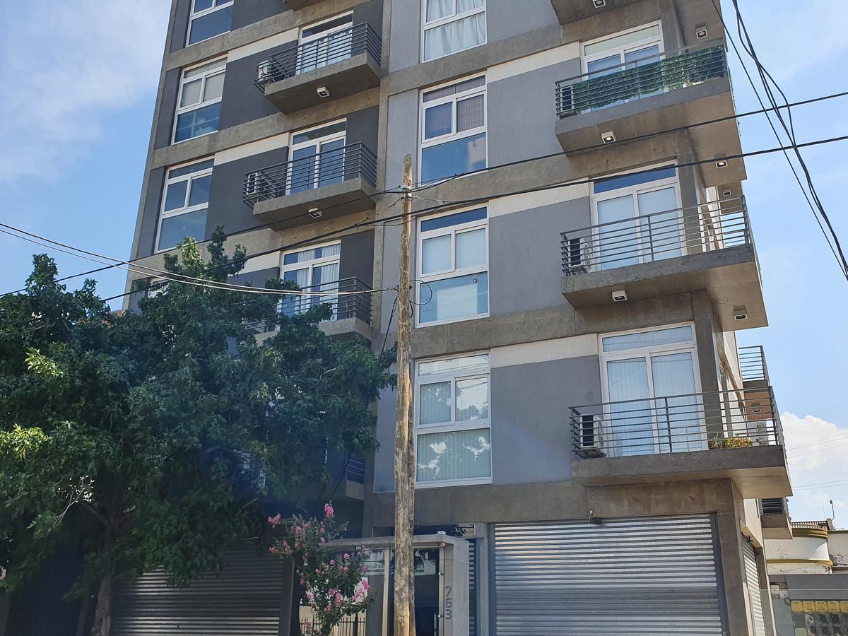Venta de Departamento en Alvear y Humberto Primo - Quilmes. Se Ofrece Financiación! 5