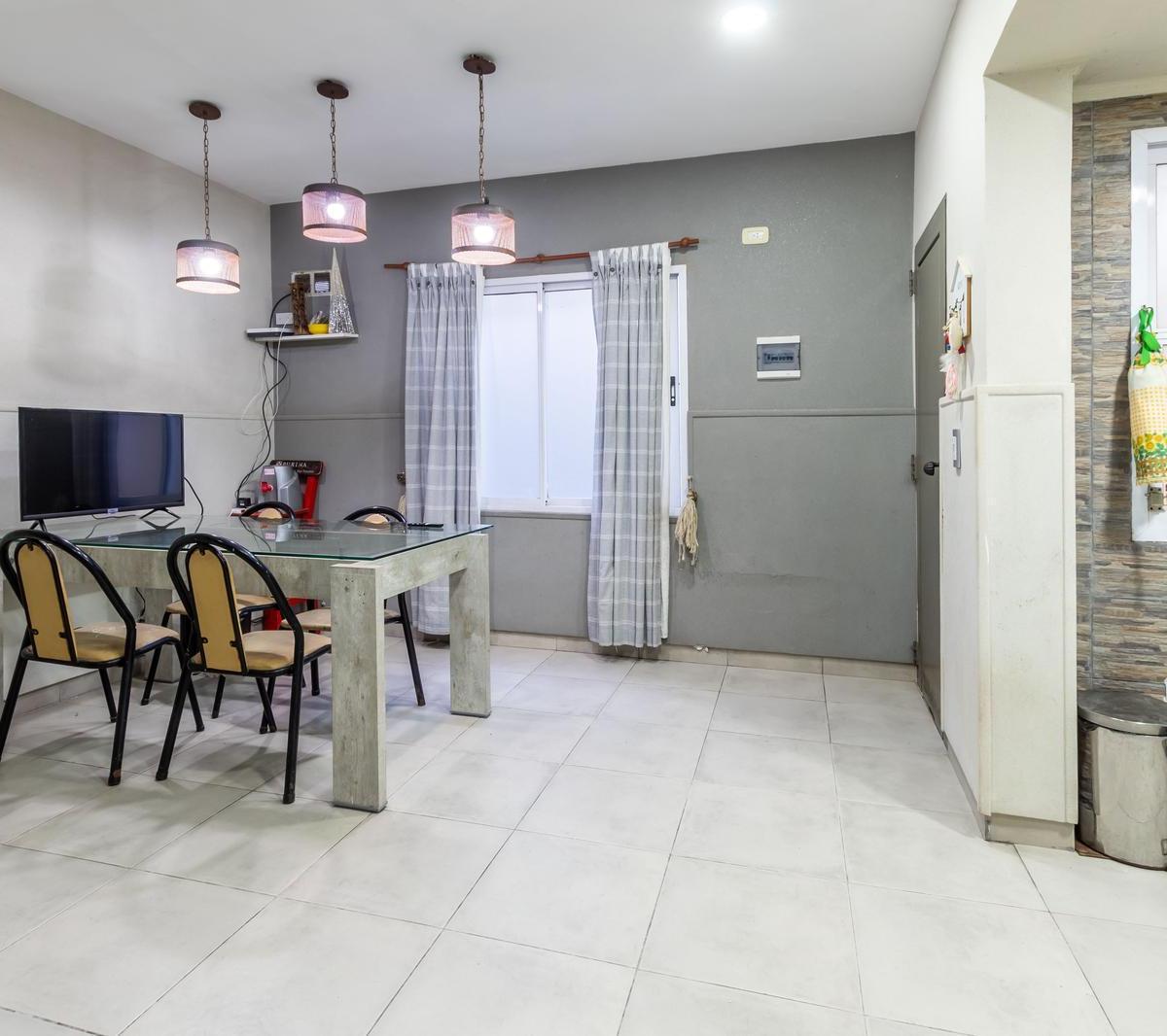 Departamento en Venta 3 Ambientes con Terraza Privada en Berazategui Centro 3