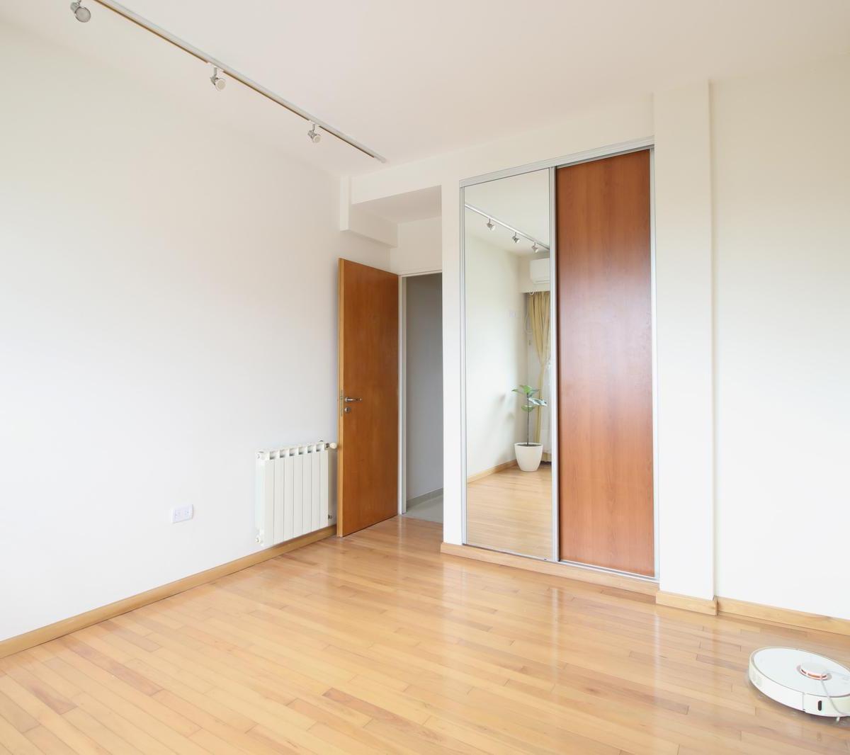 Departamento en Venta 4 Ambientes en Berazategui con Cochera Doble y Vista Al Río 2