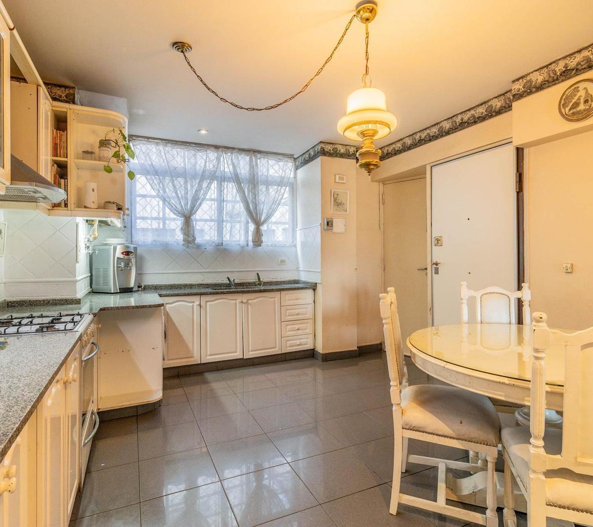 Departamento 4 Ambientes en Venta Caballito Apto Crédito Hipotecario 2