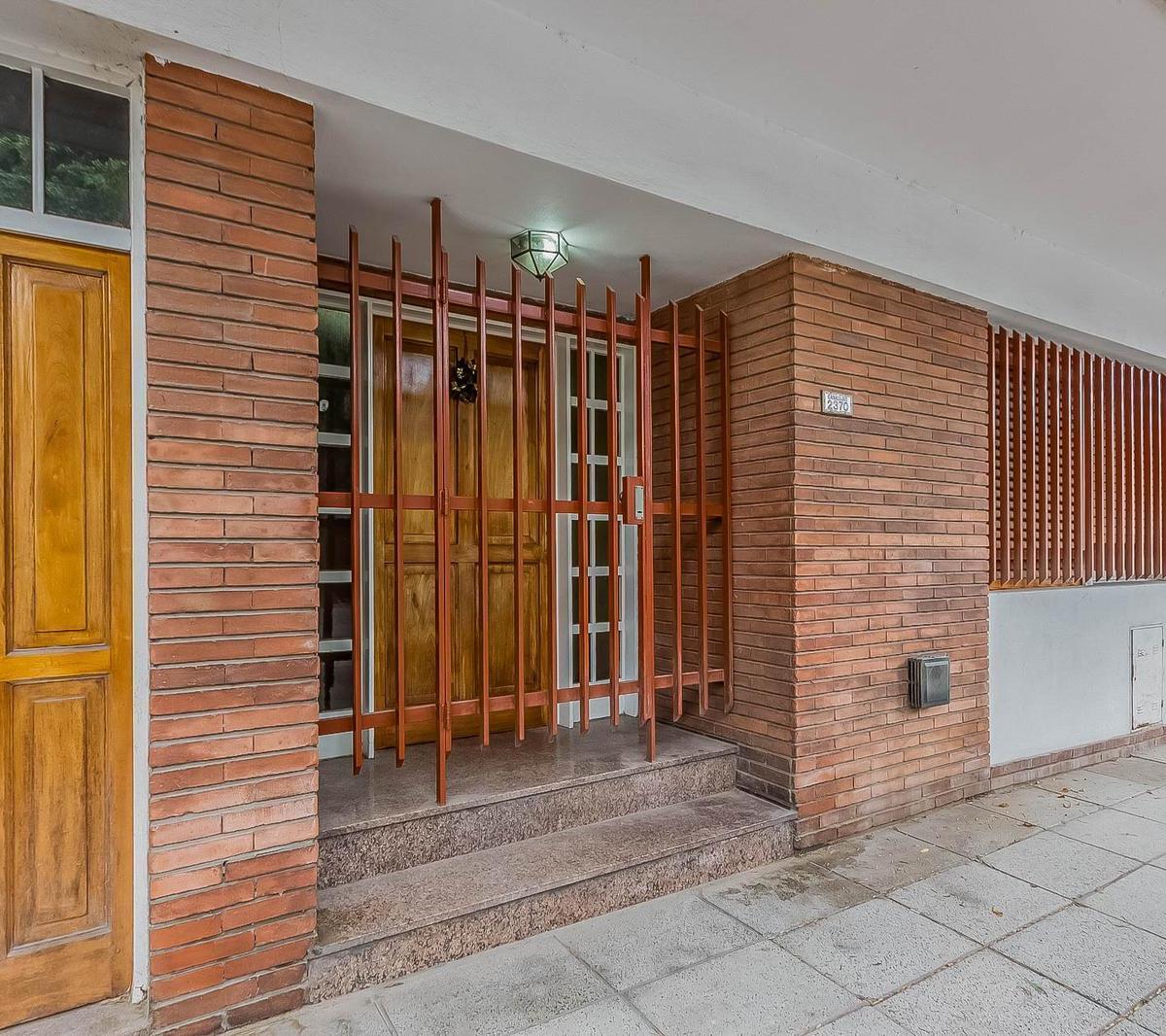 Casa 5 Ambientes con Cochera en Venta - Flores 5