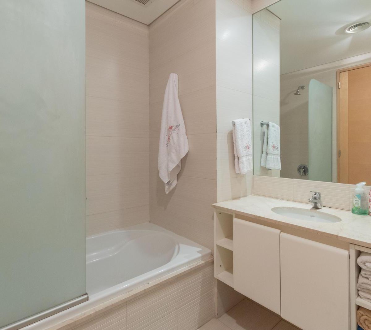 Venta departamento 3 ambientes vista al frente Puerto Madero