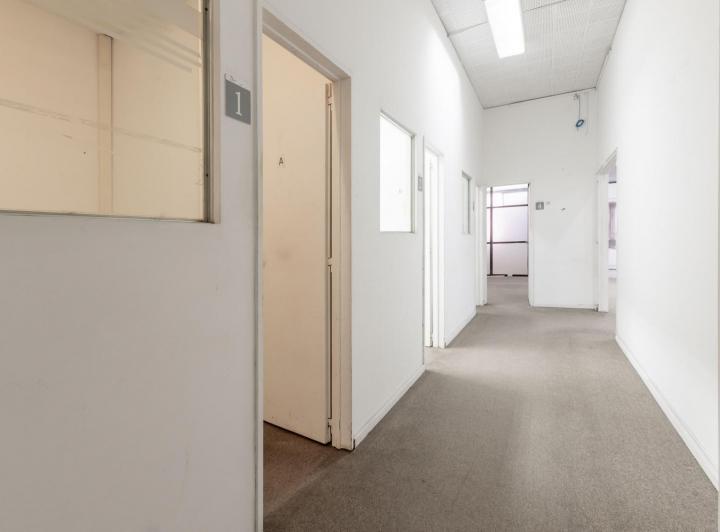 Oficina en  ALQUILER   Microcentro 386 M2 4