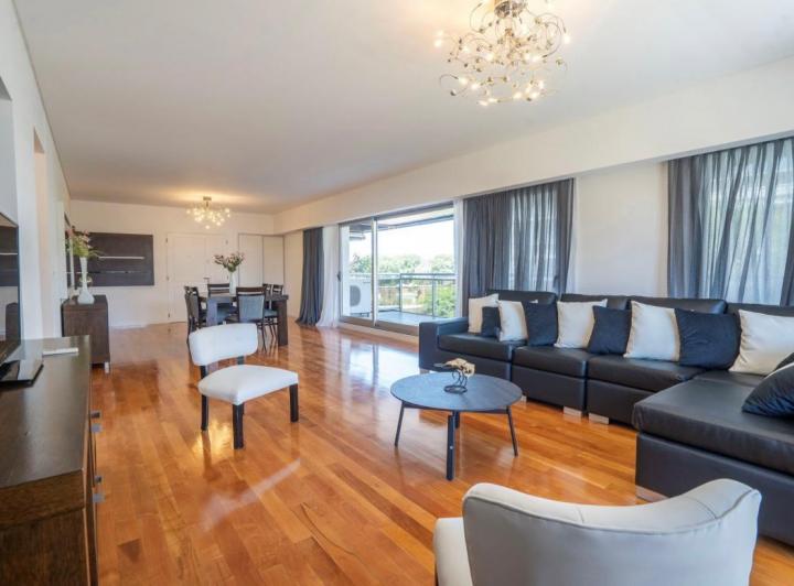 Departamento en alquiler Puerto Madero amoblado 4 ambientes 2