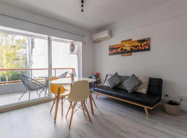 Departamento monoambiente alquiler temporario Palermo balcón impecable 2