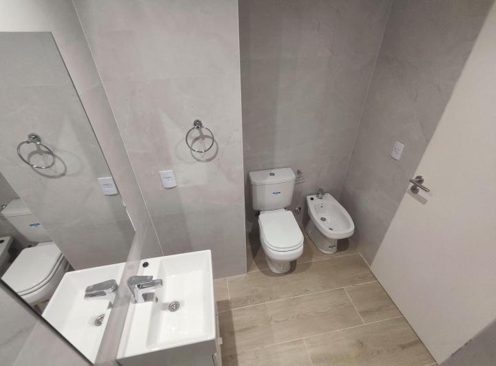 Alquiler Departamento Monoambiente en Monserrat Noveno Piso Contrafrente 3