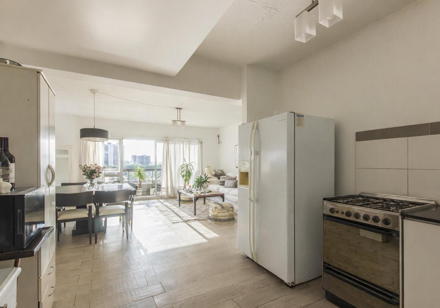 Venta Departamento 2 Ambientes, con Cochera en Parque Patricios- Apto Profesional- Apto consultorio