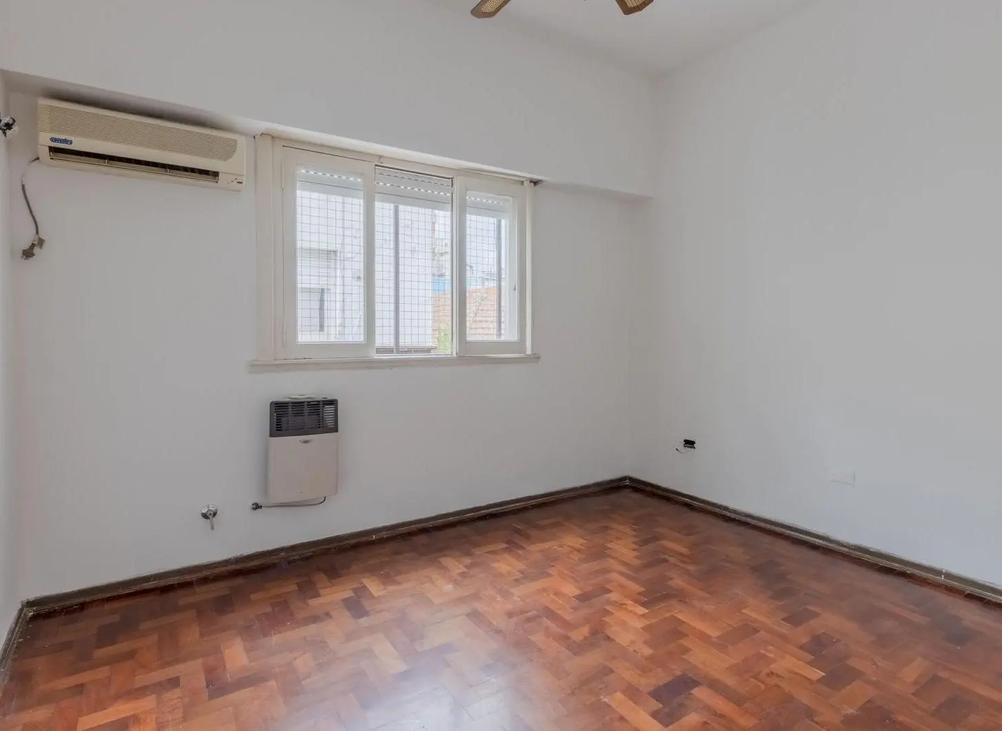 PH de 3 ambientes en venta en Villa del Parque 5