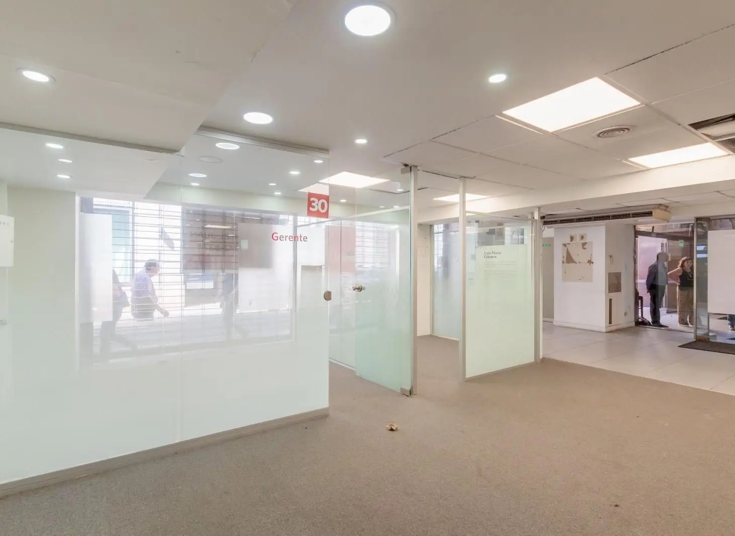 Local en Alquiler Microcentro Alquiler 1000 m2 (alquiler Expensas Incluidas) 4
